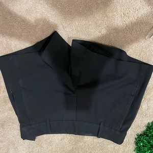 BLACK LILLY PULITZER DRESS SHORTS